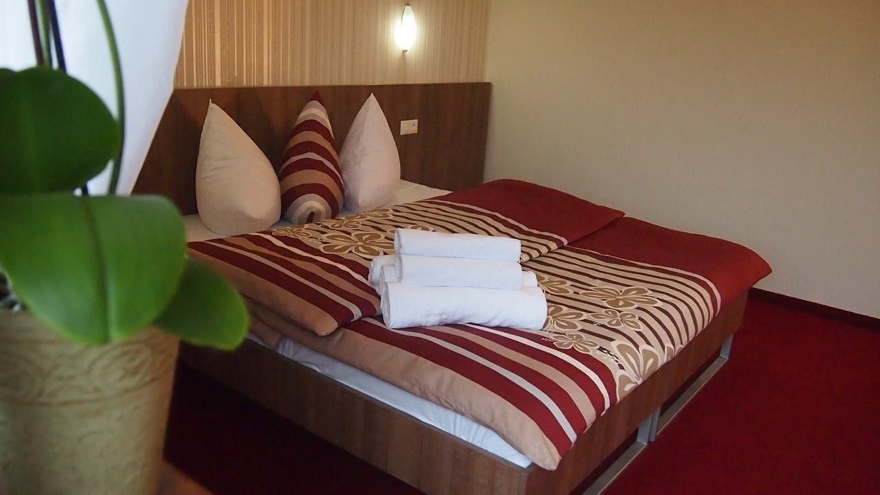 Penzión Zlatny Potok Mutné Habitación foto